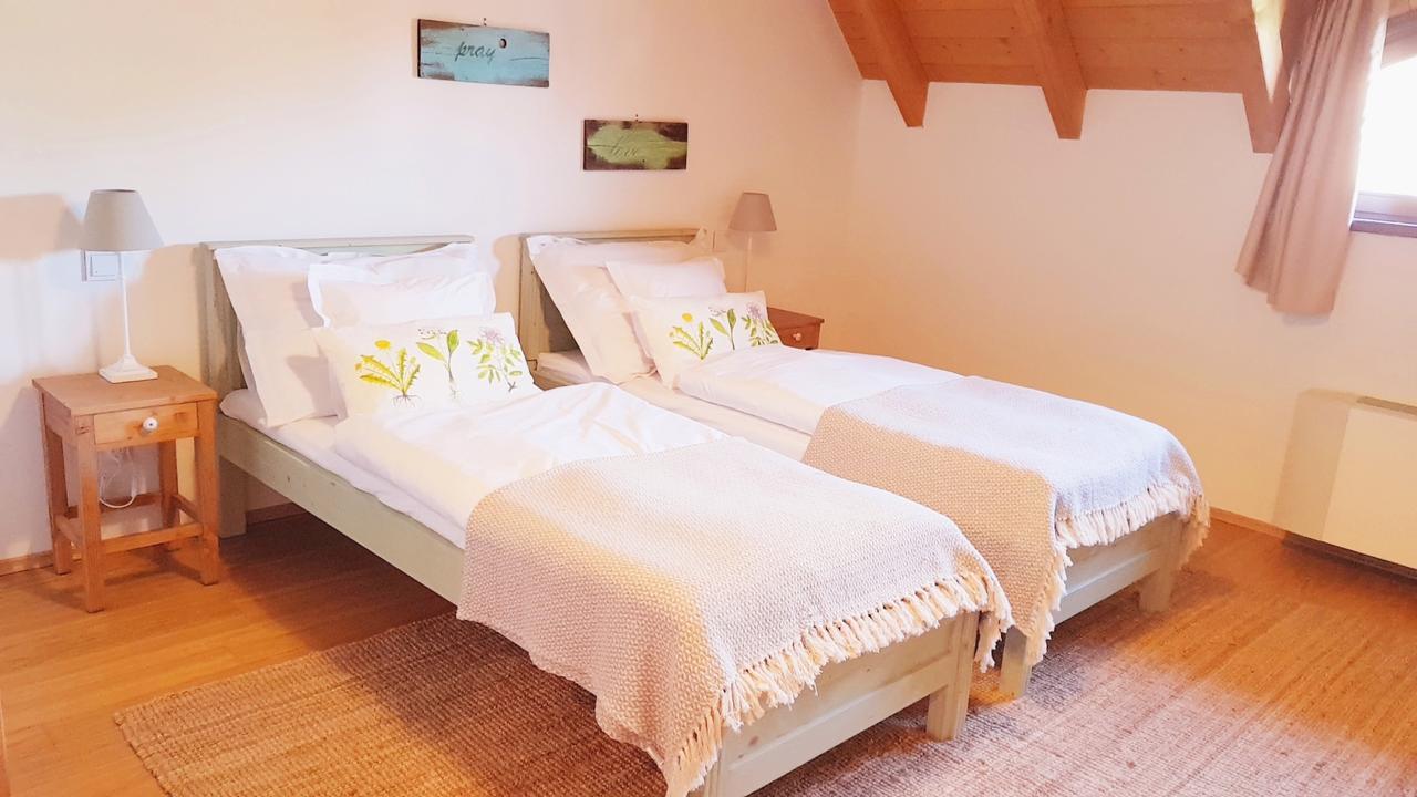 Bed and Breakfast BASALTINA Panzió Balatonederics Exterior foto